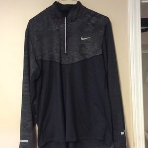 Nike running dri fit windbreaker